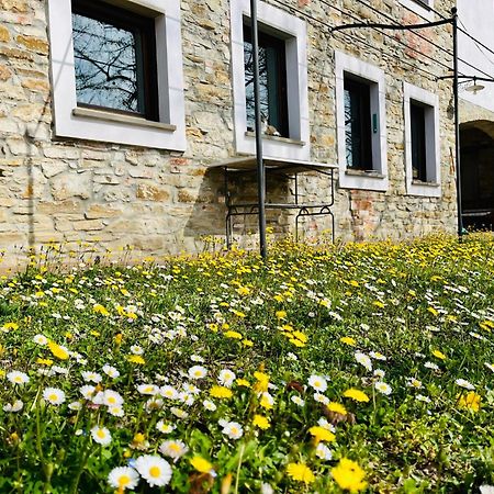 B&B Al Giardino Dei Mandorli Prasco Εξωτερικό φωτογραφία