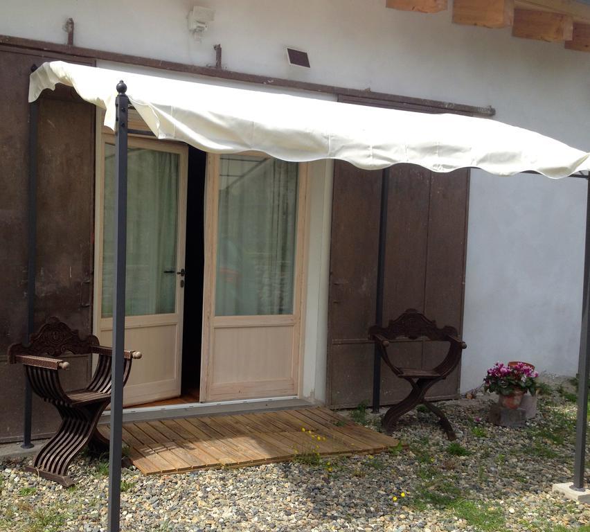 B&B Al Giardino Dei Mandorli Prasco Δωμάτιο φωτογραφία