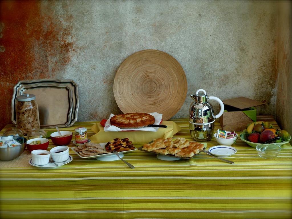B&B Al Giardino Dei Mandorli Prasco Εξωτερικό φωτογραφία