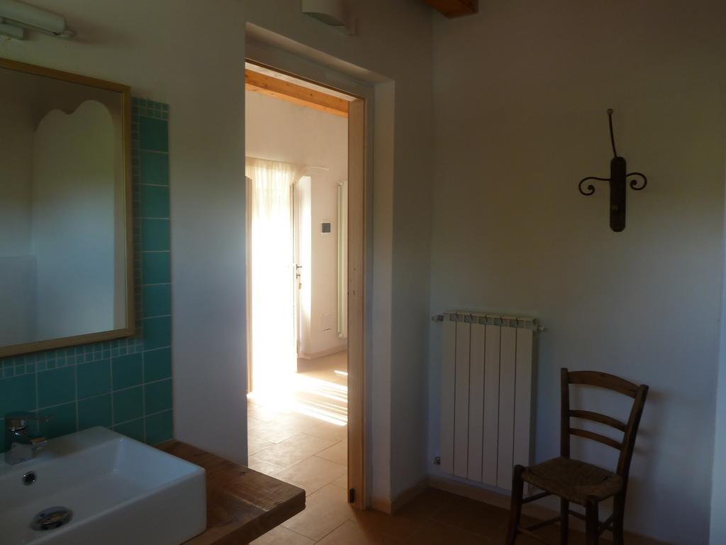 B&B Al Giardino Dei Mandorli Prasco Δωμάτιο φωτογραφία